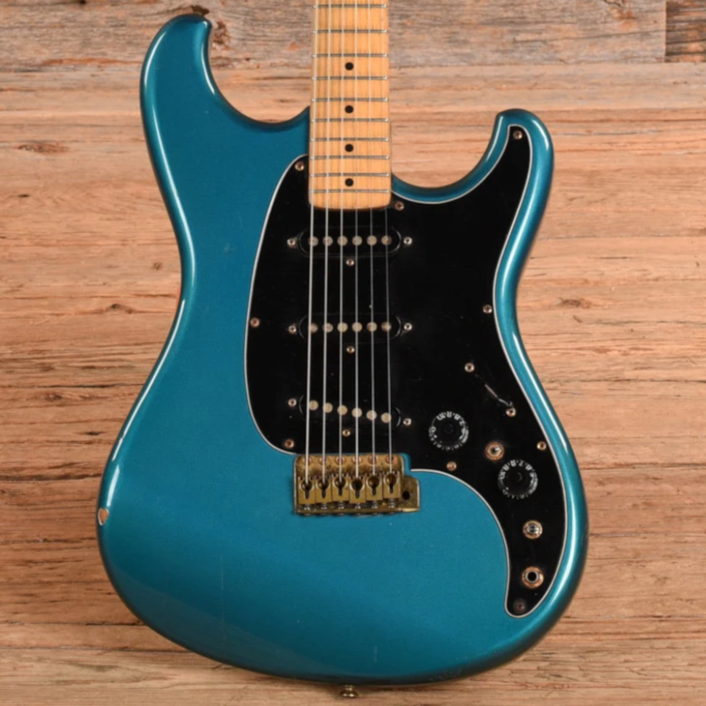 Dreamy Cool Melodic Rock Backing Track in E Minor
