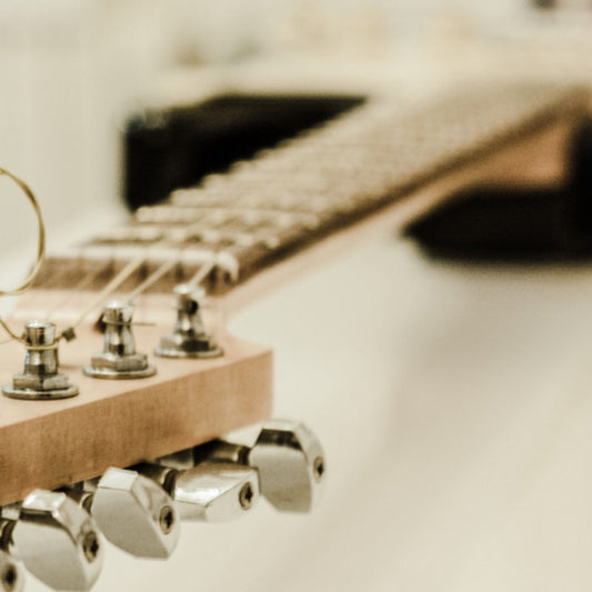 Cool Bluesy Groove Guitar Backing Track in Cm