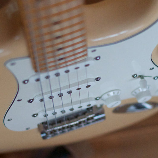 Dreamy Groove Backing Track in Am