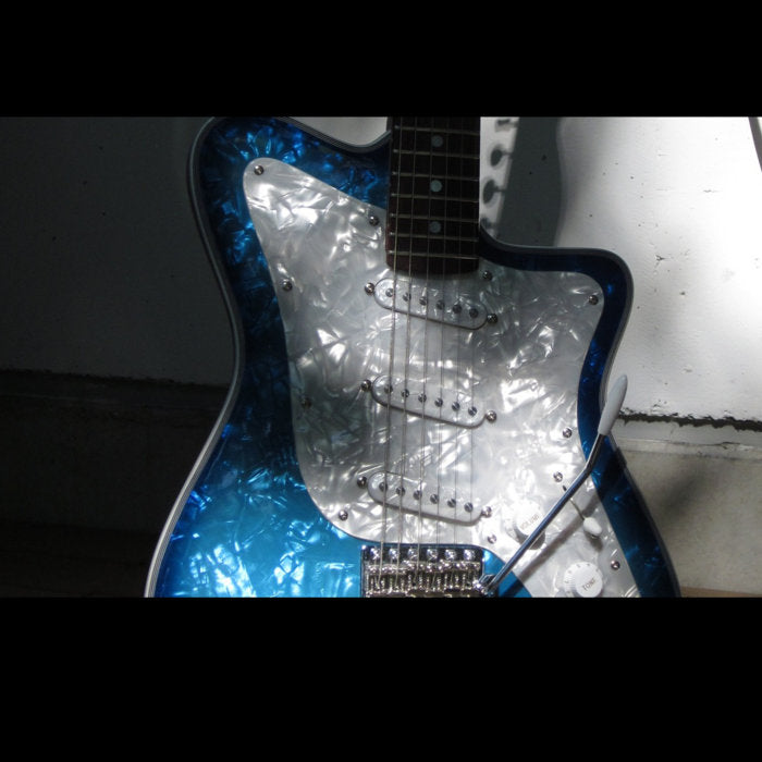 Smooth Chill Groove Guitar Backing Track in Bb Minor