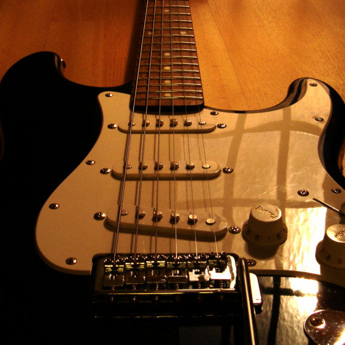 Atmospheric 80s Rock Backing Track in Cm (Long Synth Intro)